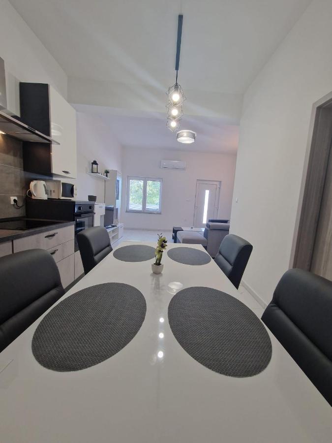 Apartman Ivan Kruševo Zewnętrze zdjęcie